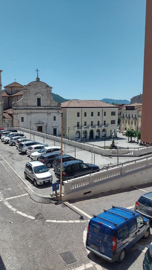 Piccolo Paradiso In Pieno Centro Кастель-ди-Сангро Экстерьер фото